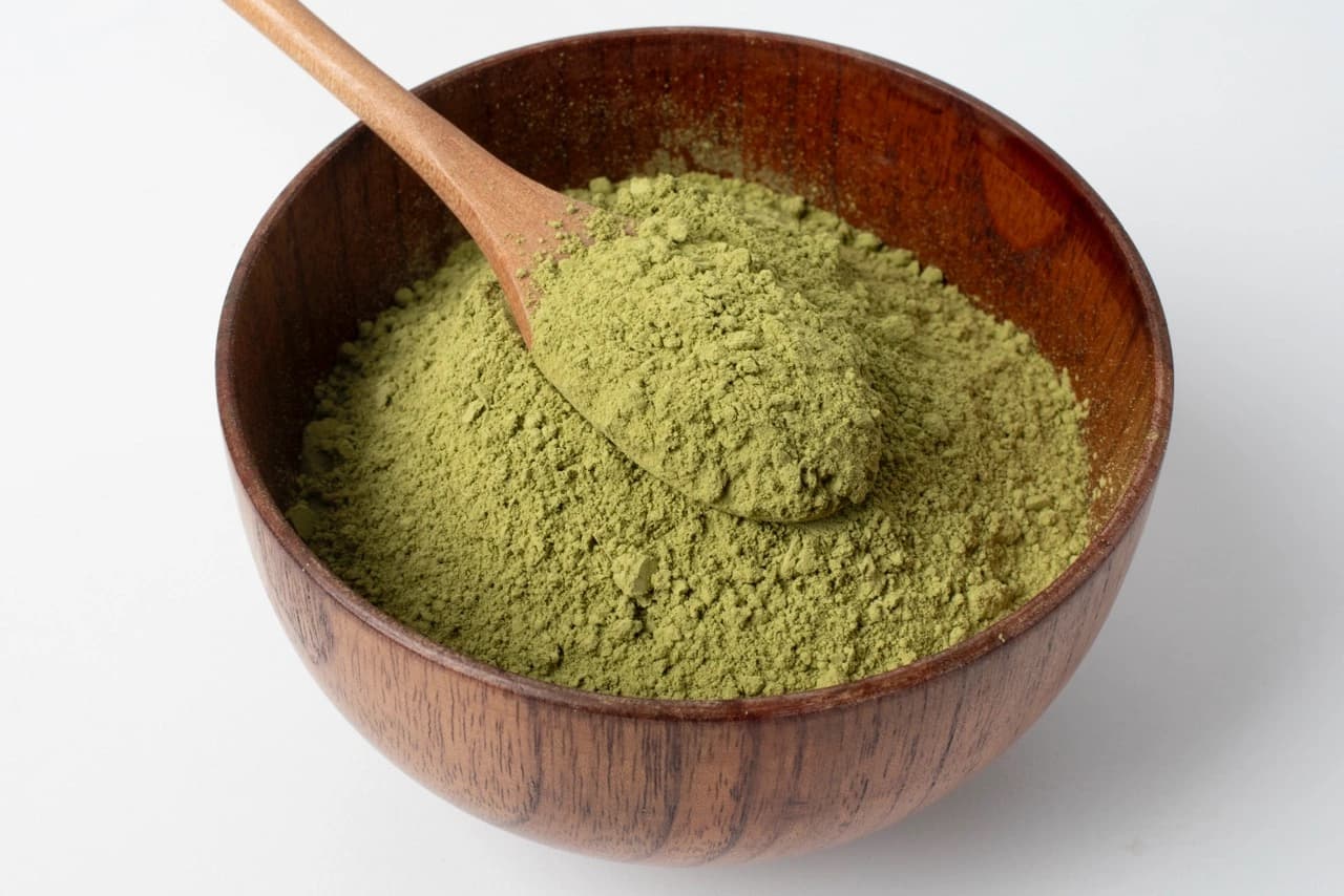 Organic moringa powder by Pure Aura Harvest